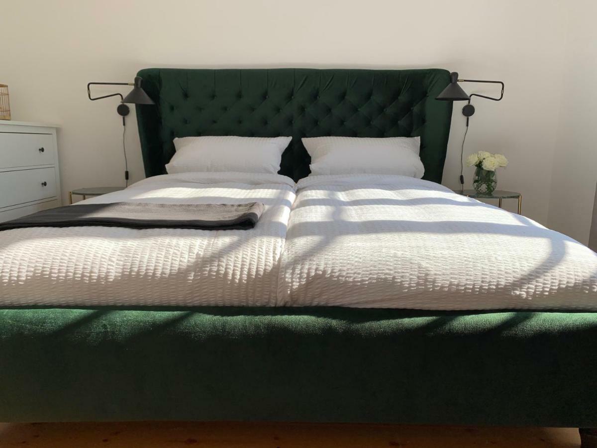 Boutique Gaestehaus Guestel 多瑙河畔克雷姆斯 外观 照片